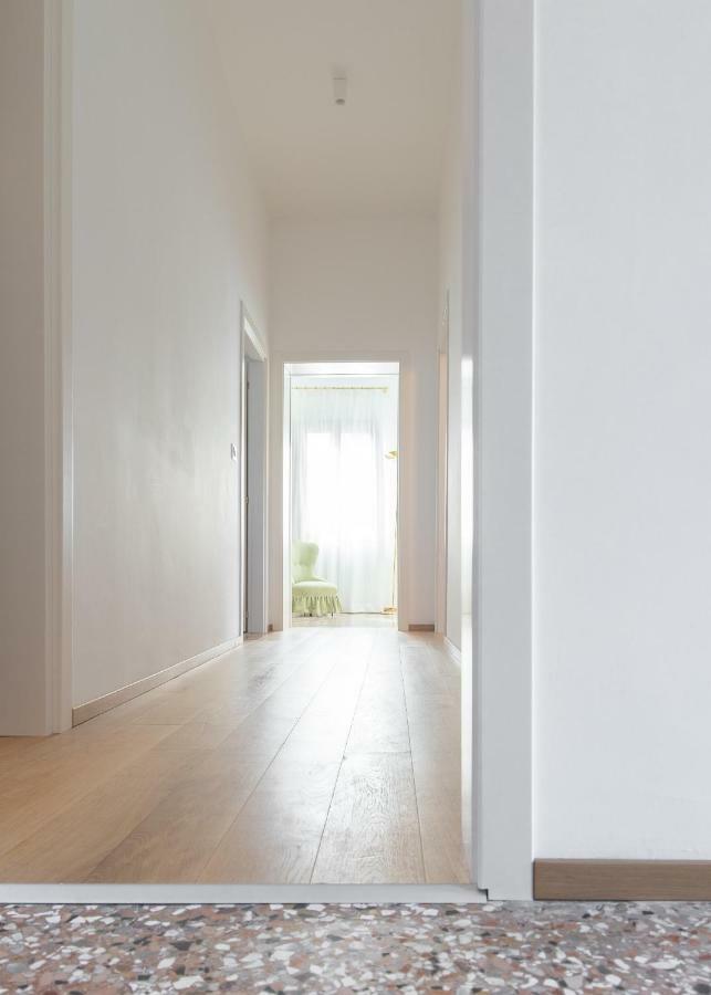 Residenza Pomponi Deluxe Apartment Venice Exterior photo